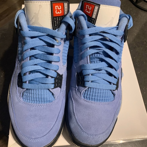 Air Jordan 4 UNC - Picture 5 of 7